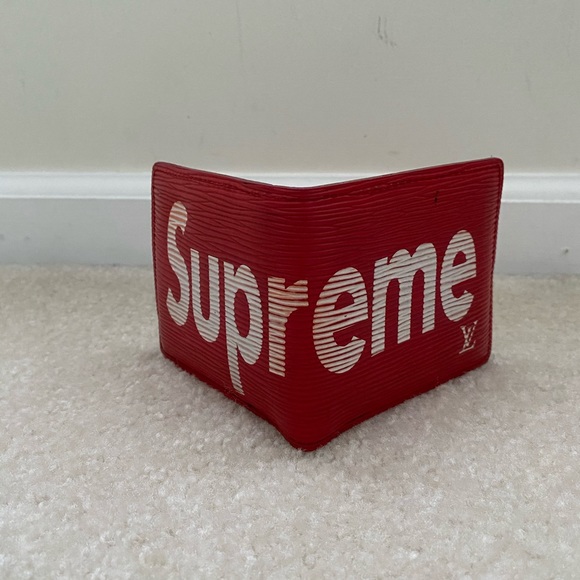 Louis Vuitton Supreme Authenticated Wallet